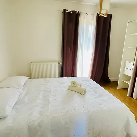 Maison Cosy Avec Jardin, Proche Centre-ville *
